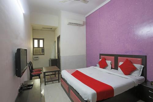 Фотография гостиницы Vaccinated Staff - OYO 19664 Aman Hotel