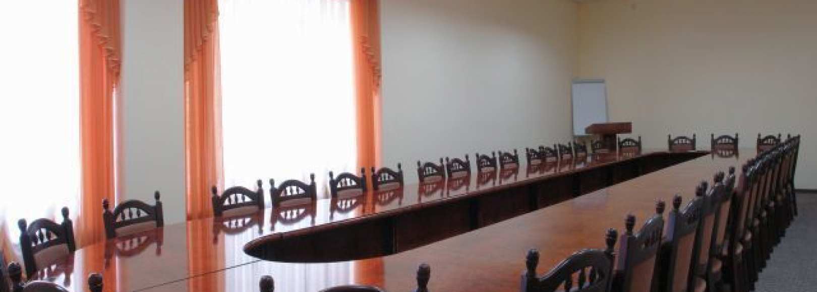 Фотография конференц-зала Крым