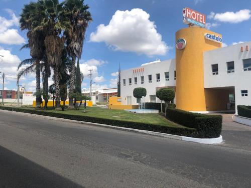 Фотография гостиницы HOTEL CASTELO