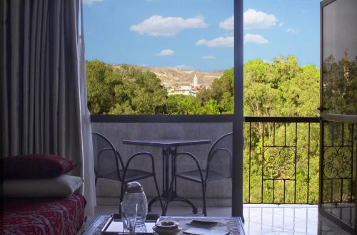 Фотография апарт отеля Apparts-hôtel ISNI