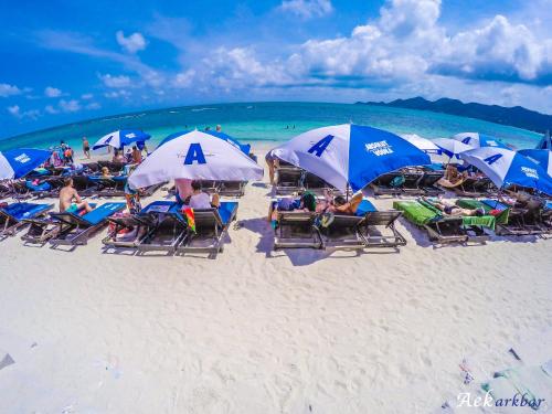 Фотография гостиницы Ark Bar Beach Resort