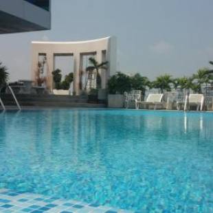 Фотографии гостиницы
Interchange Tower Serviced Apartment - SHA Extra Plus