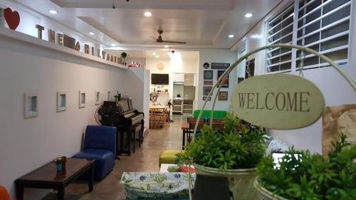 Фотография хостела Crossroads Hostel Manila x Non Quarantine Facility x