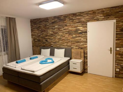 Фотография гостевого дома Gasthaus & Hotel Backhendlstation