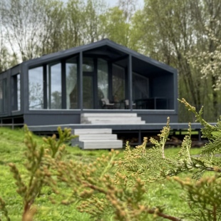 Фотография Коттеджа Частный дом Дом на краю леса