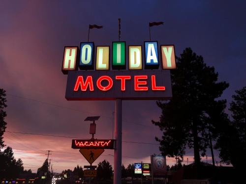 Фотография мотеля Holiday Motel Bend