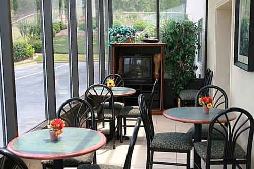 Фотография мотеля Regency Inn & Suites