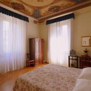 Фотографии гостевого дома
Cimabue 9