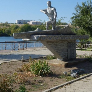 Фотография памятника Памятник спортсменам-гребцам