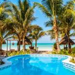 Фотография гостиницы Holbox Dream Beachfront Hotel