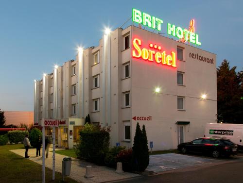 Фотография гостиницы Brit Hotel Bordeaux Aéroport - Le Soretel