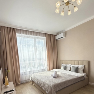 Фотография квартиры Квартира Просторная однокомнатная с видом на горы