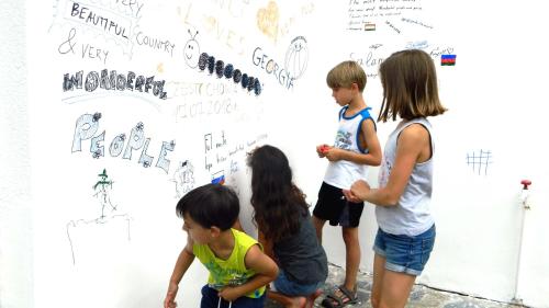 Фотографии мини отеля
White King