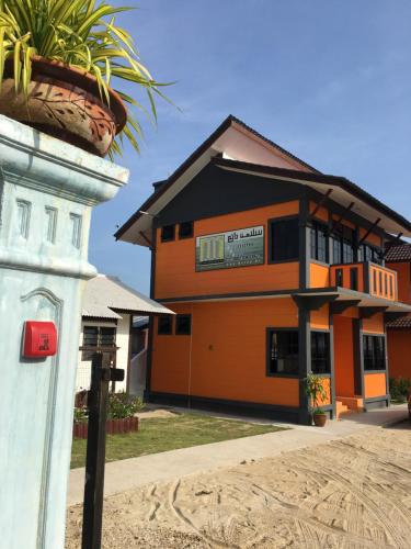 Фотография гостевого дома Maena Water Chalets