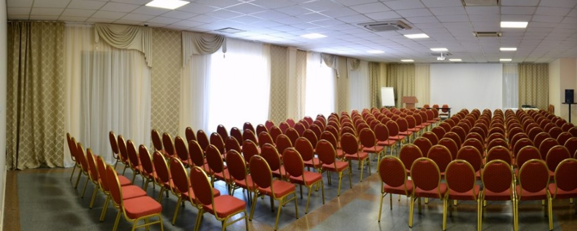 Фотографии конференц-зала Конгресс-центр