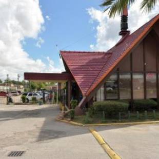 Фотографии мини отеля
Red Carpet Inn