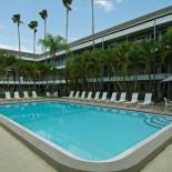 Фотография гостиницы Lantern Inn & Suites - Sarasota