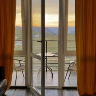 Фотография квартиры Апартаменты Fiolent Village Loft 77