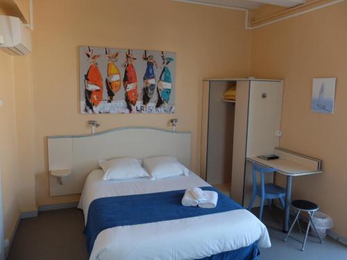 Фотография гостиницы Hôtel Les Pins