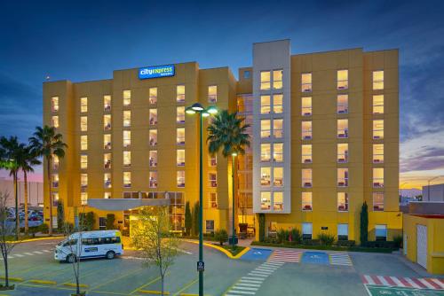 Фотография гостиницы City Express Torreon