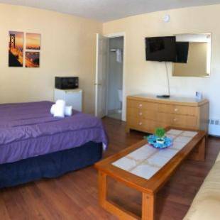 Фотографии мотеля
Wasaga Motel Inn