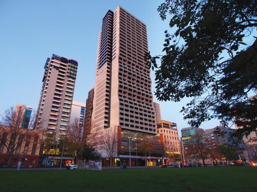 Фотография апарт отеля Oaks Melbourne on William Suites