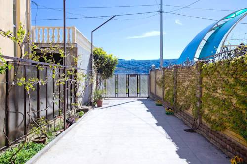 Фотографии гостевого дома
Анна на Тростниковой