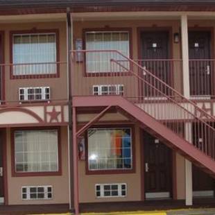 Фотографии мотеля
Colonial Inn Hammond