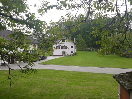 Фотография гостевого дома Kuća za odmor Mažuran