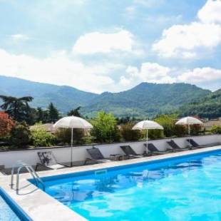 Фотографии гостиницы 
            Regal Hotel