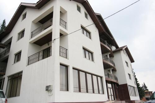 Фотография гостевого дома Pensiunea Eden