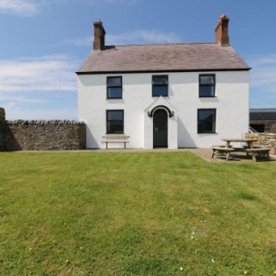 Фотография гостевого дома Trefollwyn Mawr, Pwllheli