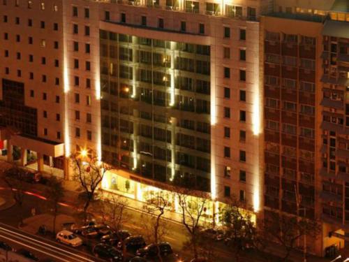 Фотография гостиницы VIP Executive Entrecampos - Hotel & Conference