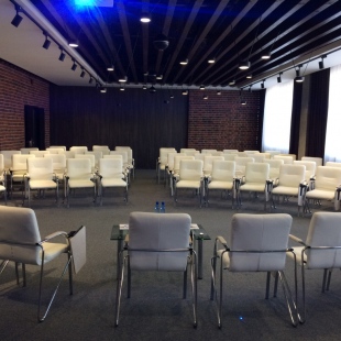 Фотография конференц-зала Конференц-зал Парус №1