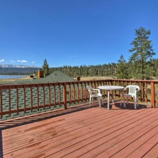Фотография гостевого дома Cabin with Deck and Views Steps from Big Bear Lake