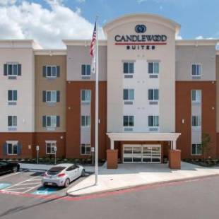 Фотографии гостиницы
Candlewood Suites - San Antonio Lackland AFB Area, an IHG Hotel