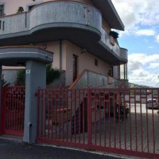 Фотографии мини отеля
B&B Mirella