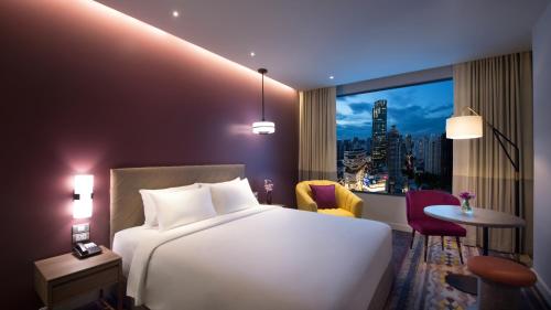 Фотография гостиницы Mercure Bangkok Sukhumvit 24 - SHA Extra Plus