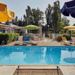 Фотографии гостиницы
ibis Styles Marseille Aéroport