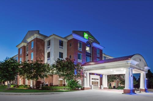 Фотография гостиницы Holiday Inn Express & Suites Baton Rouge East, an IHG Hotel