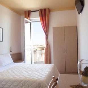 Фотография гостиницы Hotel Pacesetter