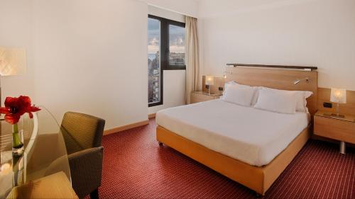 Фотография гостиницы NH Catania Centro