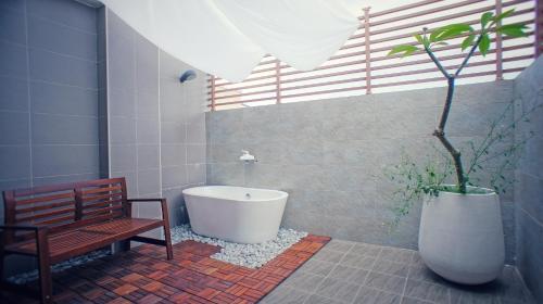 Фотография мини отеля Rainbow Six