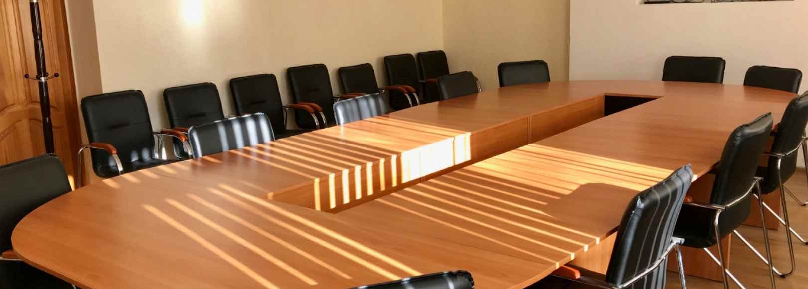 Фотография конференц-зала УК СКЭР