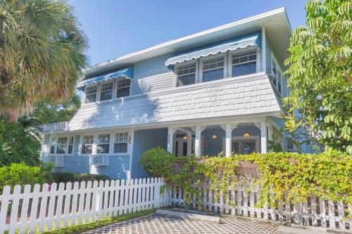 Фотография мини отеля Meranova Guest Inn