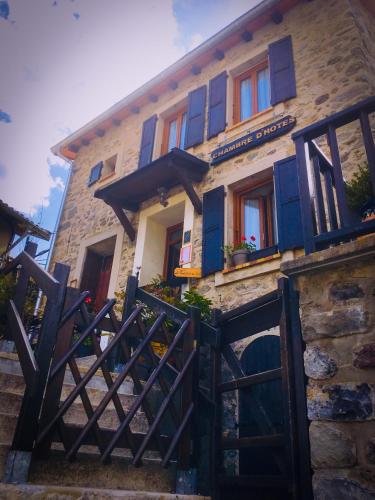 Фотография гостевого дома Les chambres du Presbytère du Val