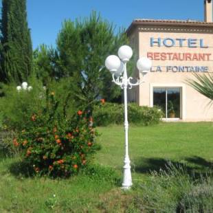 Фотографии гостиницы 
            La Fontaine