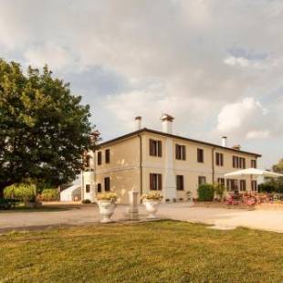 Фотографии мини отеля
B&B Corte Burchio