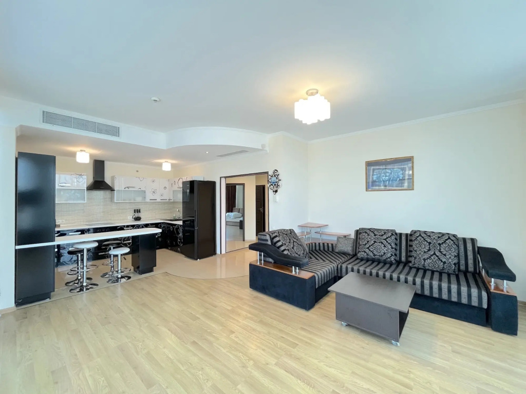 Фотография квартиры Апартаменты Двухкомнатные Аквамарин у моря с бассейном, СПА, пляжем N207