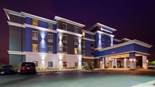 Фотография гостиницы Best Western Plus Laredo Inn & Suites